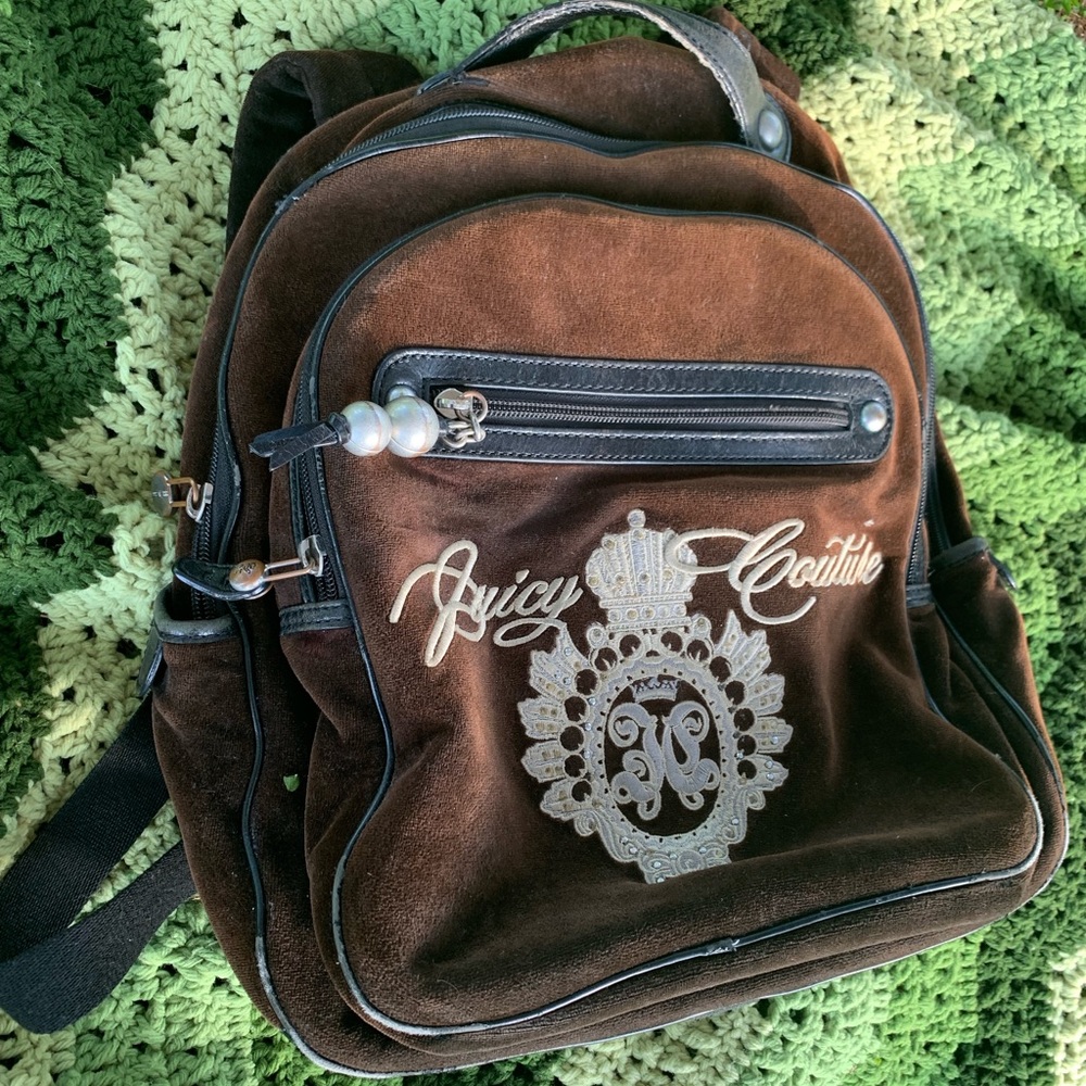 [SOLD] Juicy Couture - Velvet Backpack